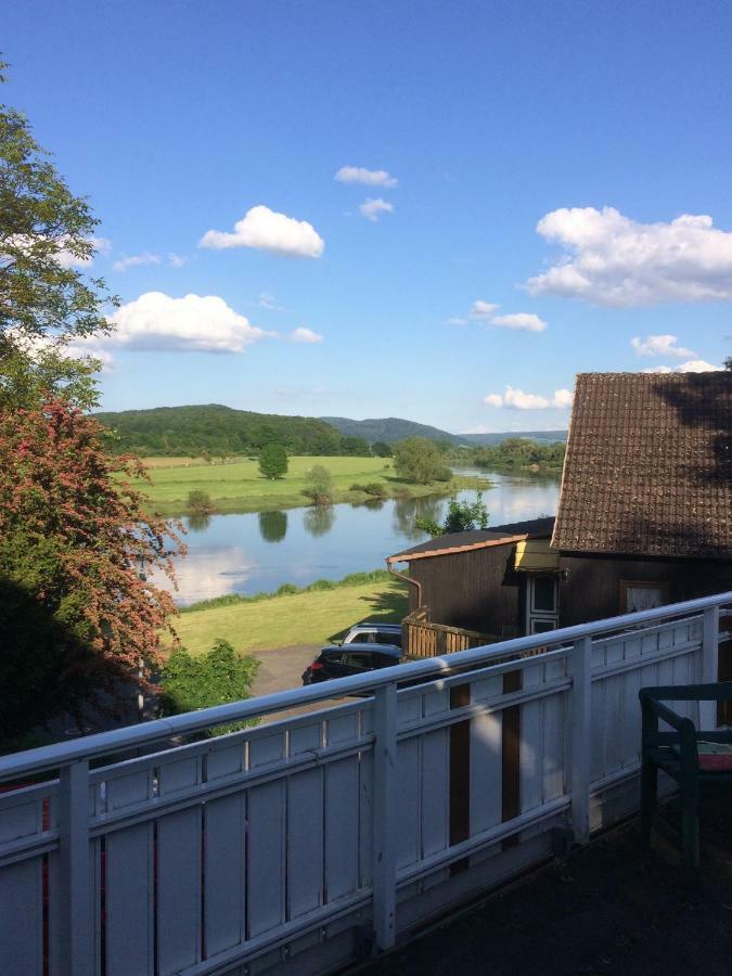 Ferienwohnung Weserblick Polle Экстерьер фото